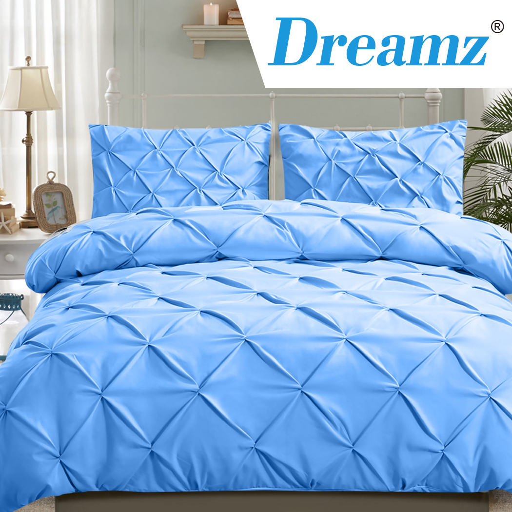 DreamZ Diamond Pintuck Duvet Cover Pillow Case Set in Super King Size in Navy